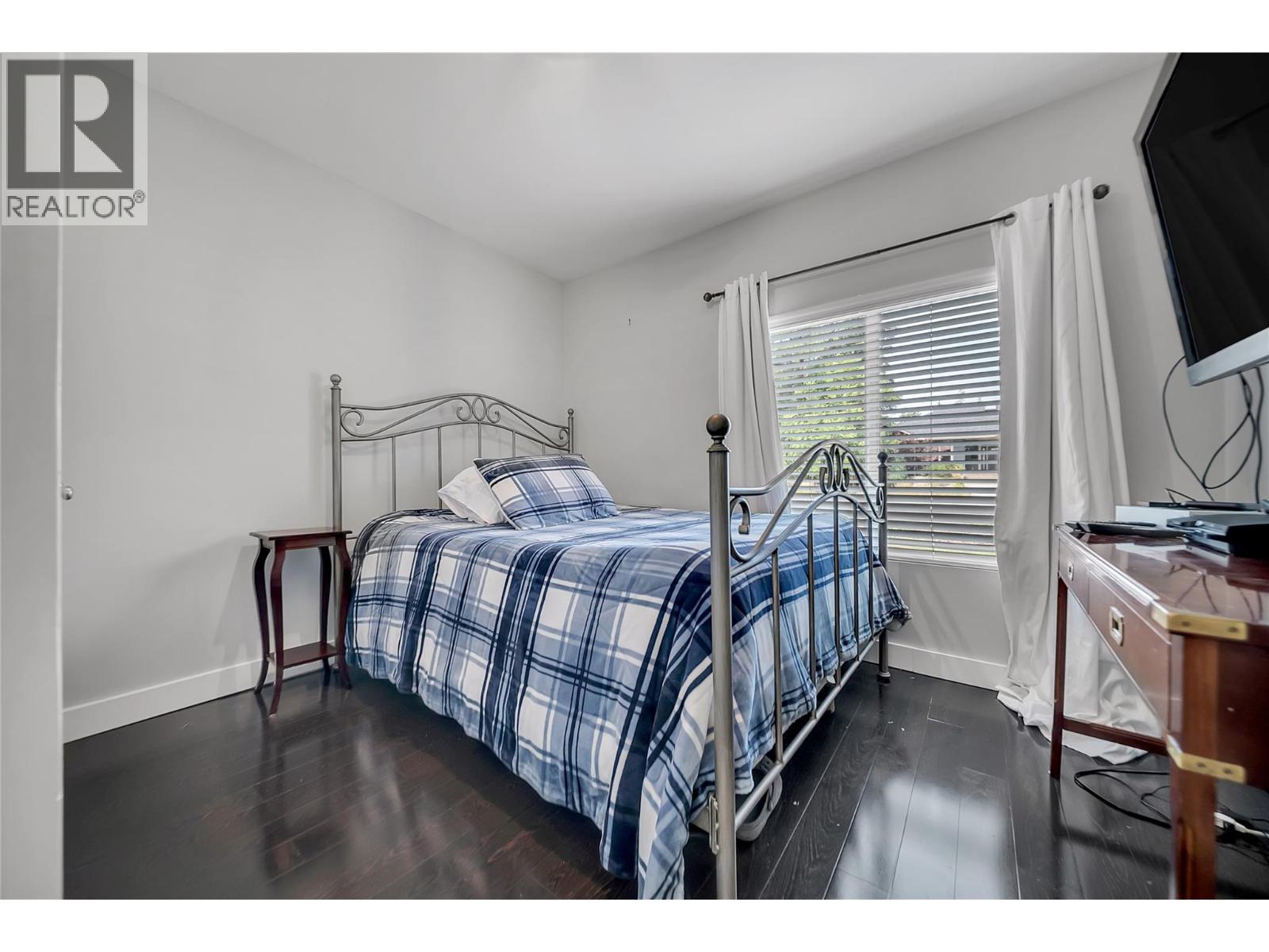 1366 Ridgedale Avenue Property Photo 17