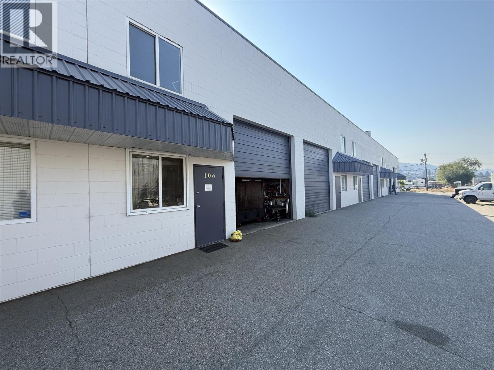 325 CHERRY Avenue Unit# 106