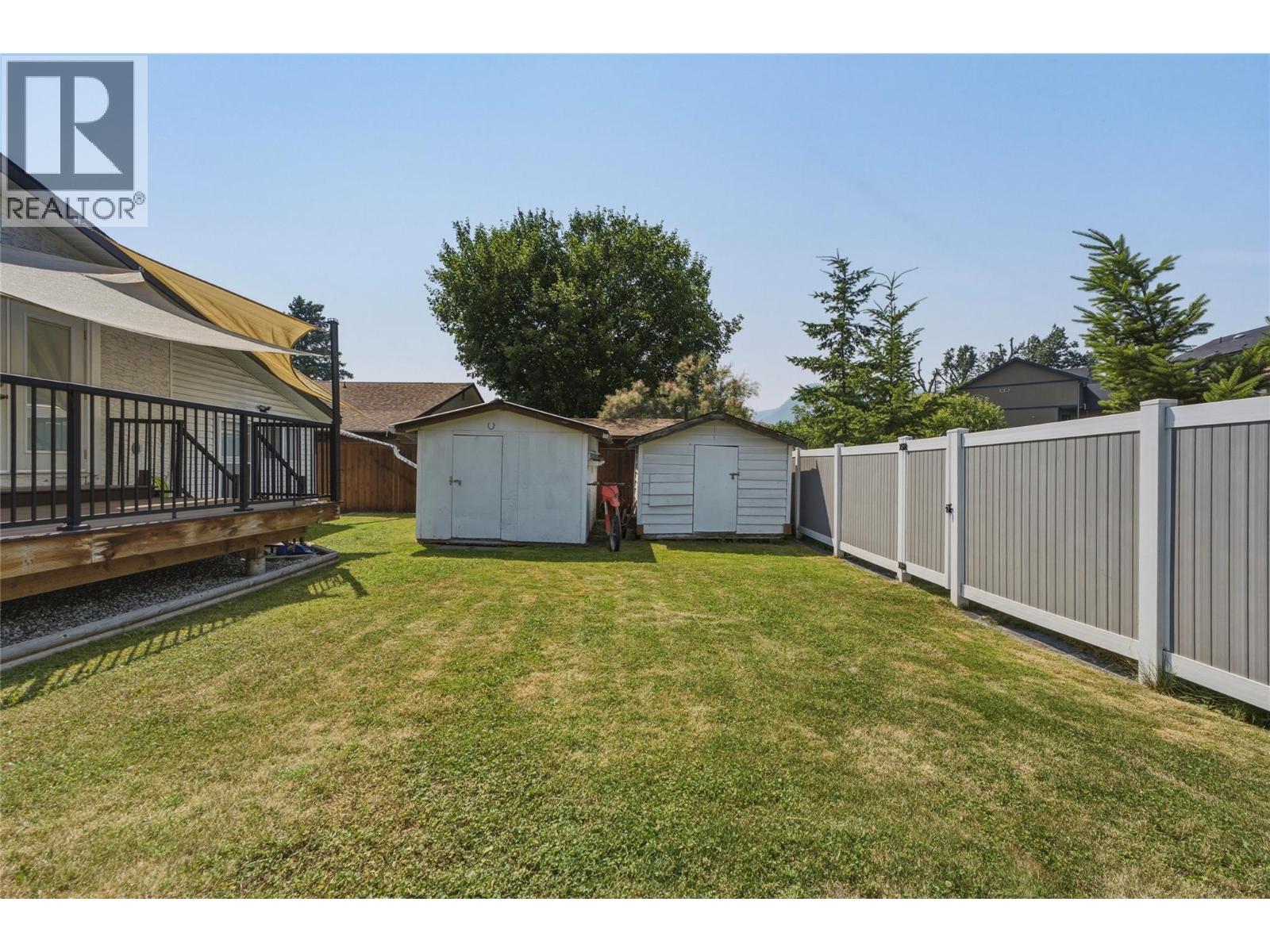3343 Belaire Drive Property Photo 3