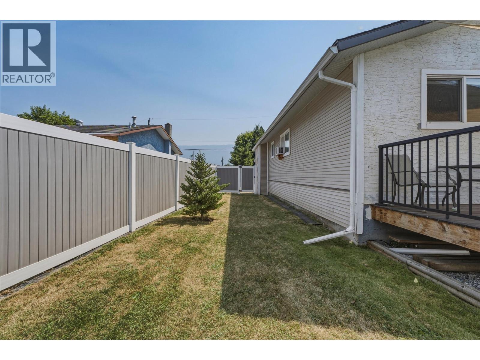 3343 Belaire Drive Property Photo 28
