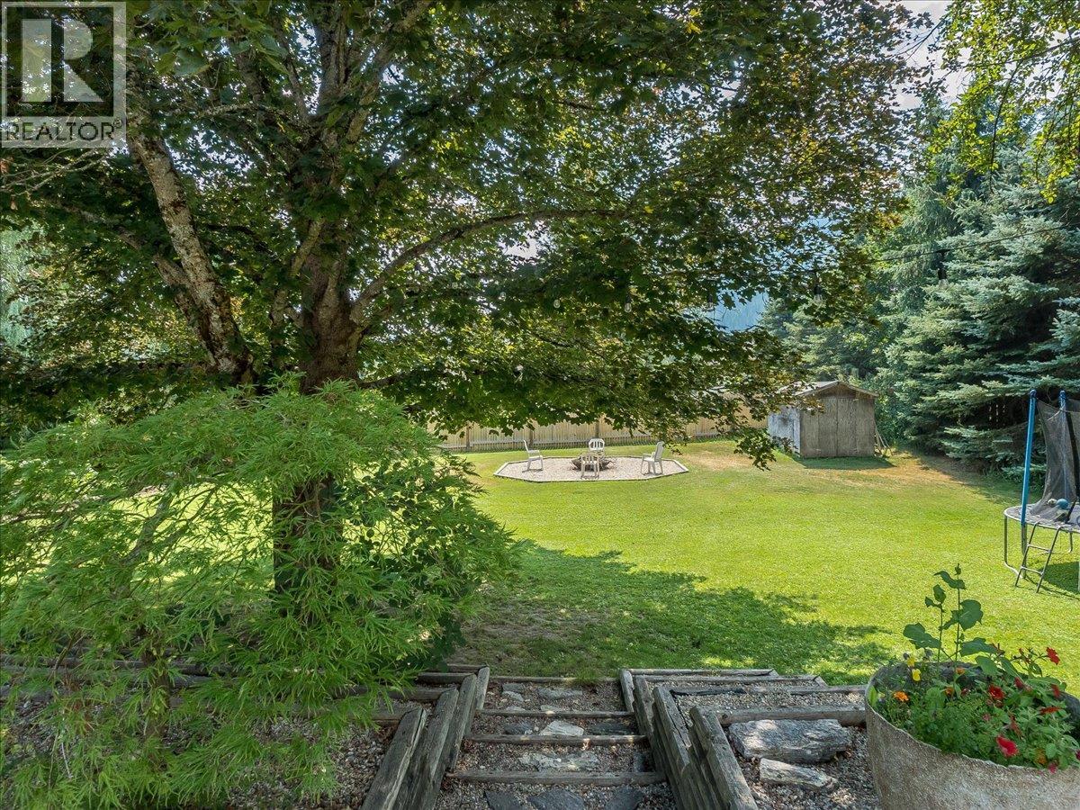 2451 Cunningham Road Property Photo 4