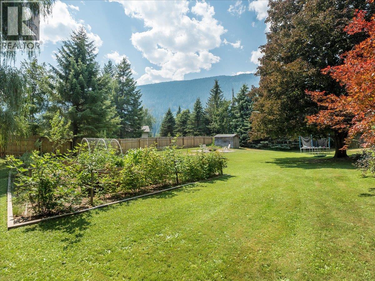 2451 Cunningham Road Property Photo 10