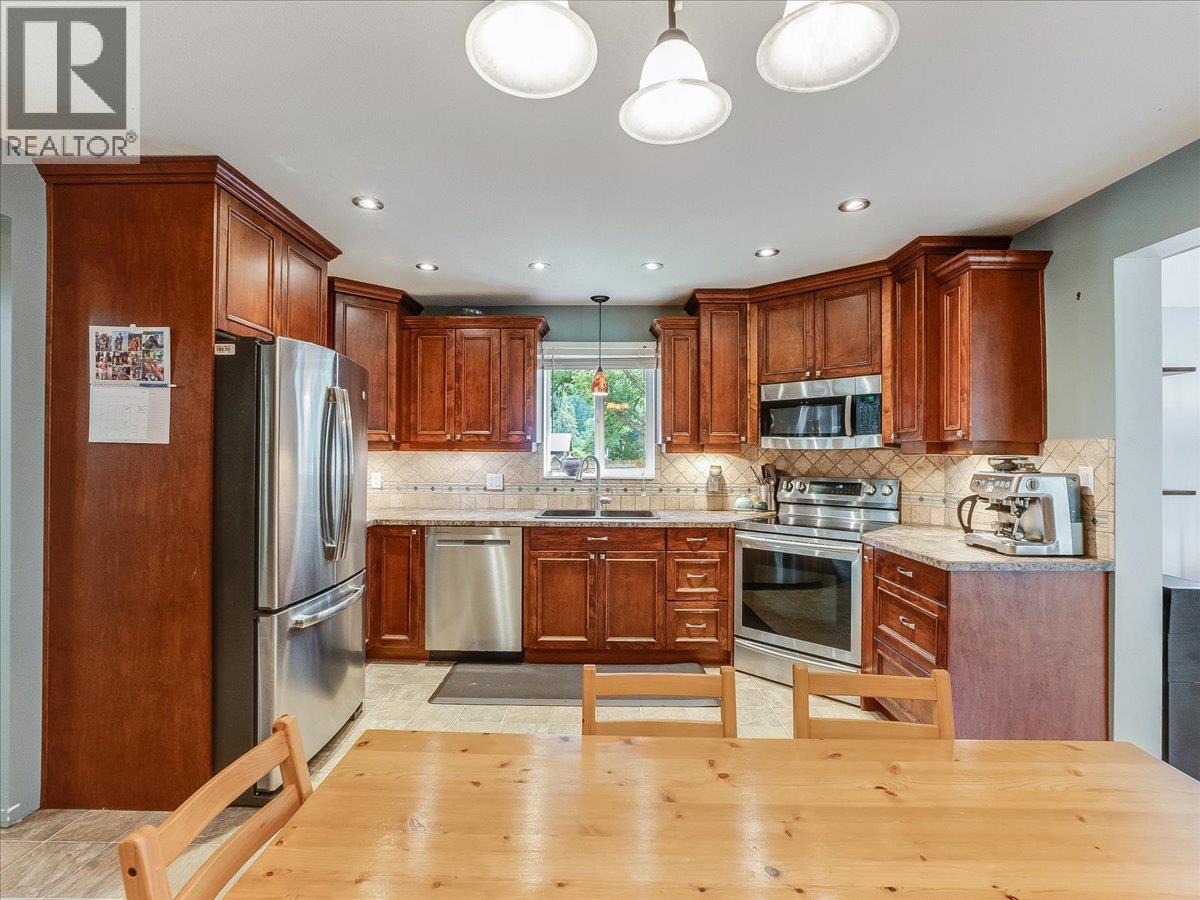 2451 Cunningham Road Property Photo 23