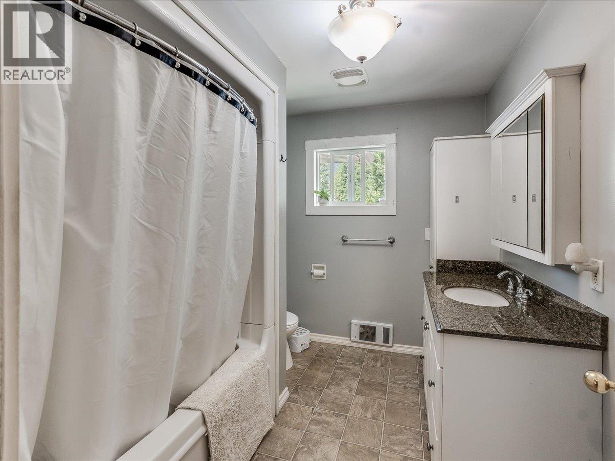 2451 Cunningham Road Property Photo 31