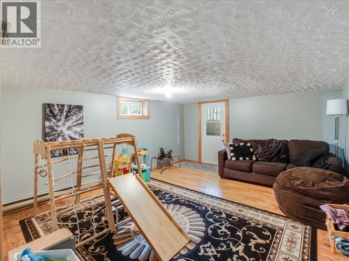 2451 Cunningham Road Property Photo 49