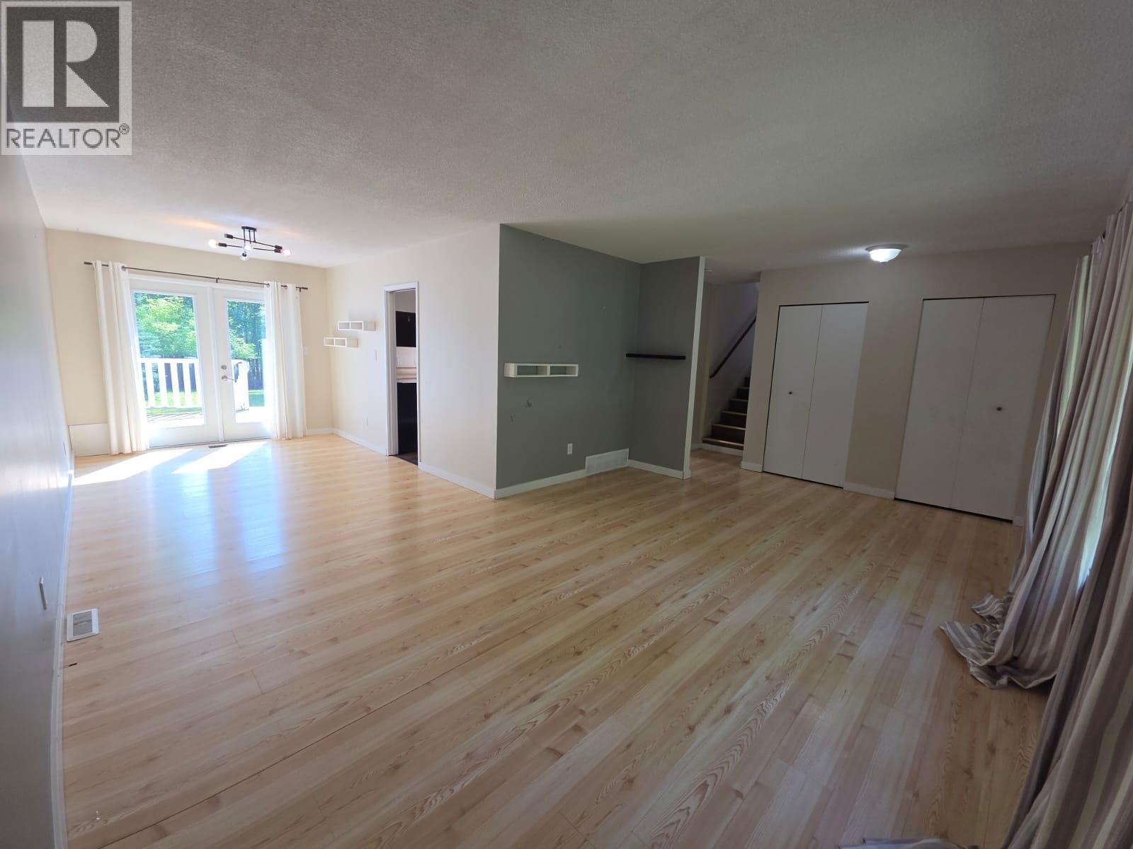 4720 Centurion Crescent Ne Property Photo 2