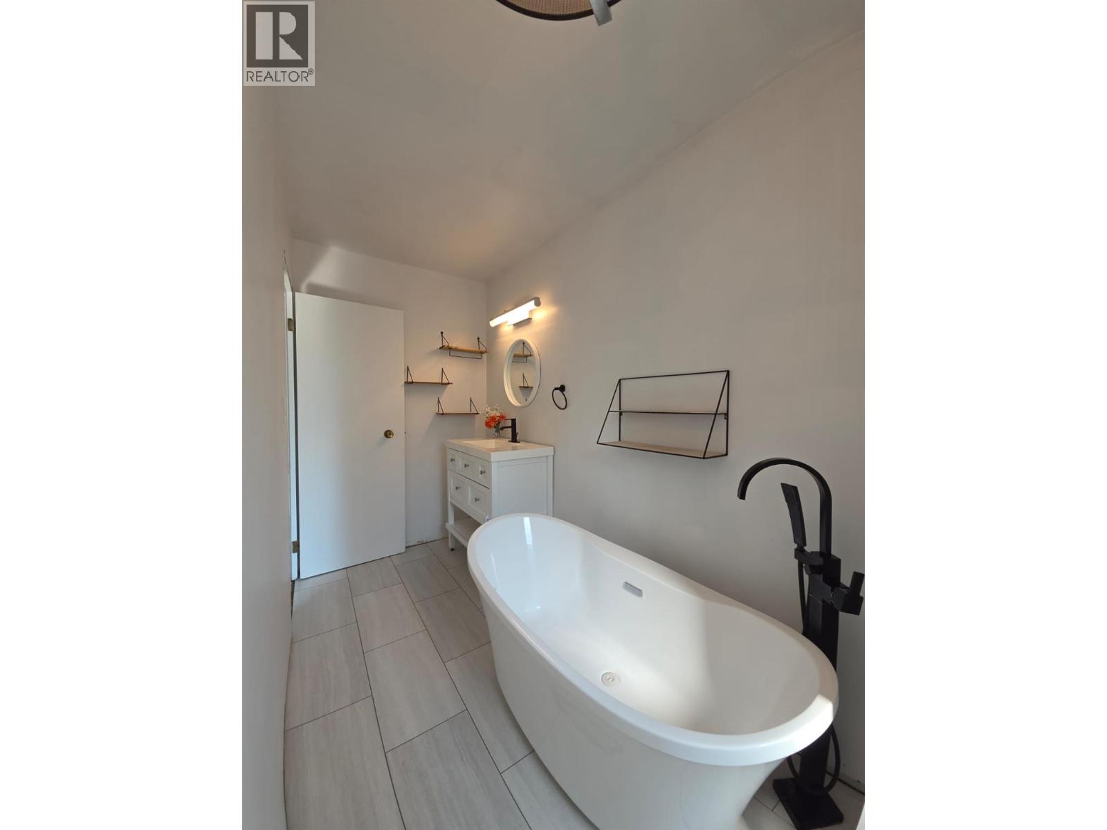 4720 Centurion Crescent Ne Property Photo 27