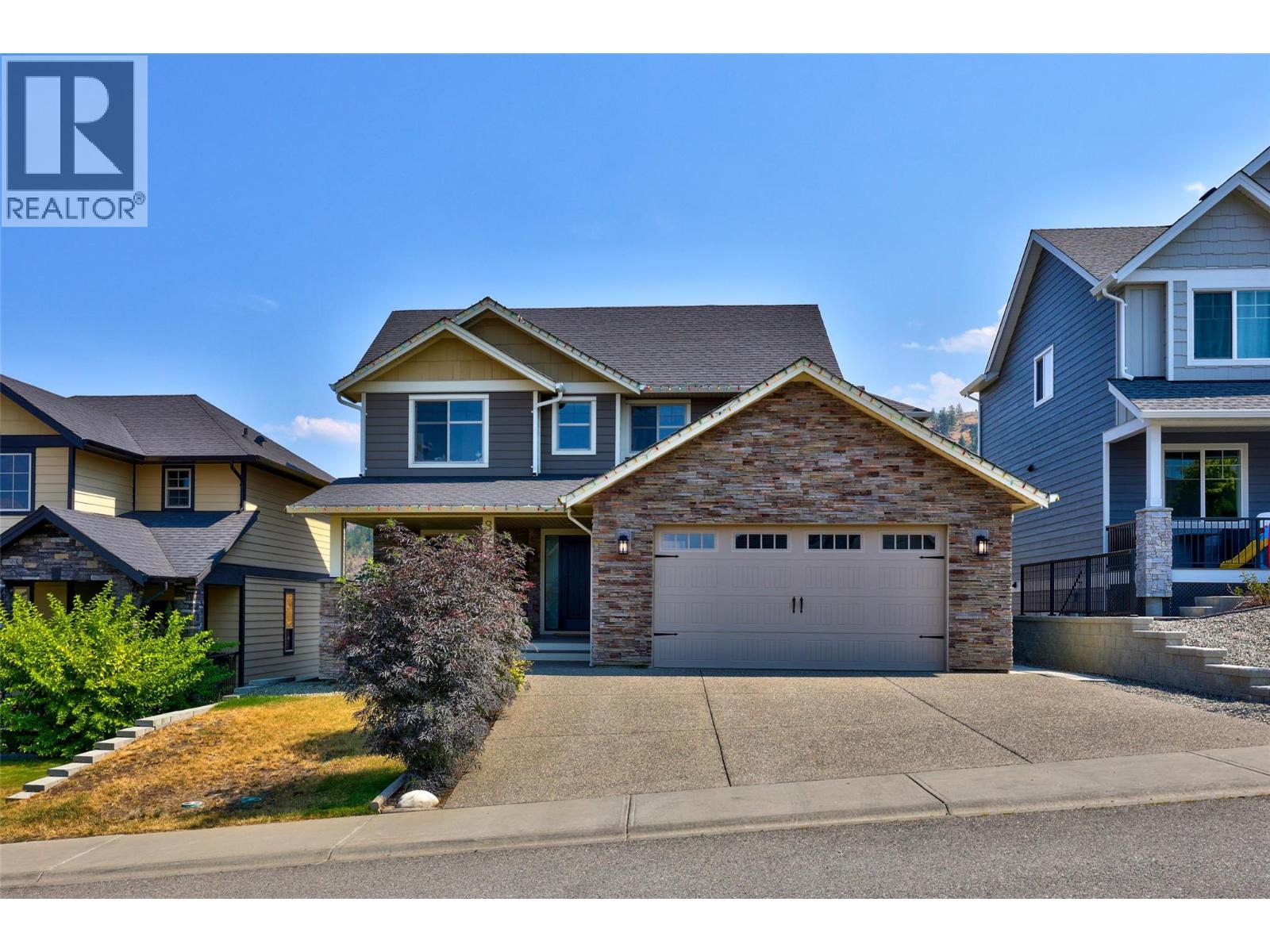8763 Badger Drive Property Photo 1