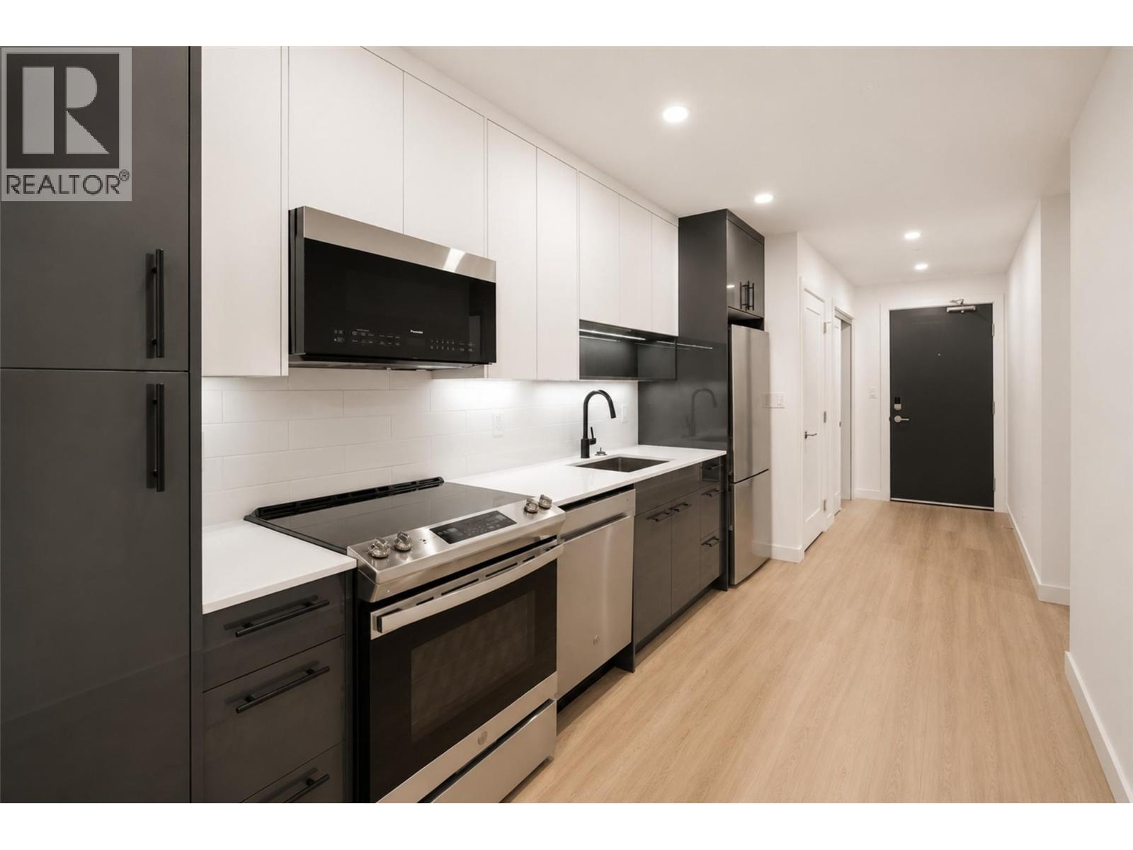 1380 Pridham Avenue Unit# 310 Property Photo 12