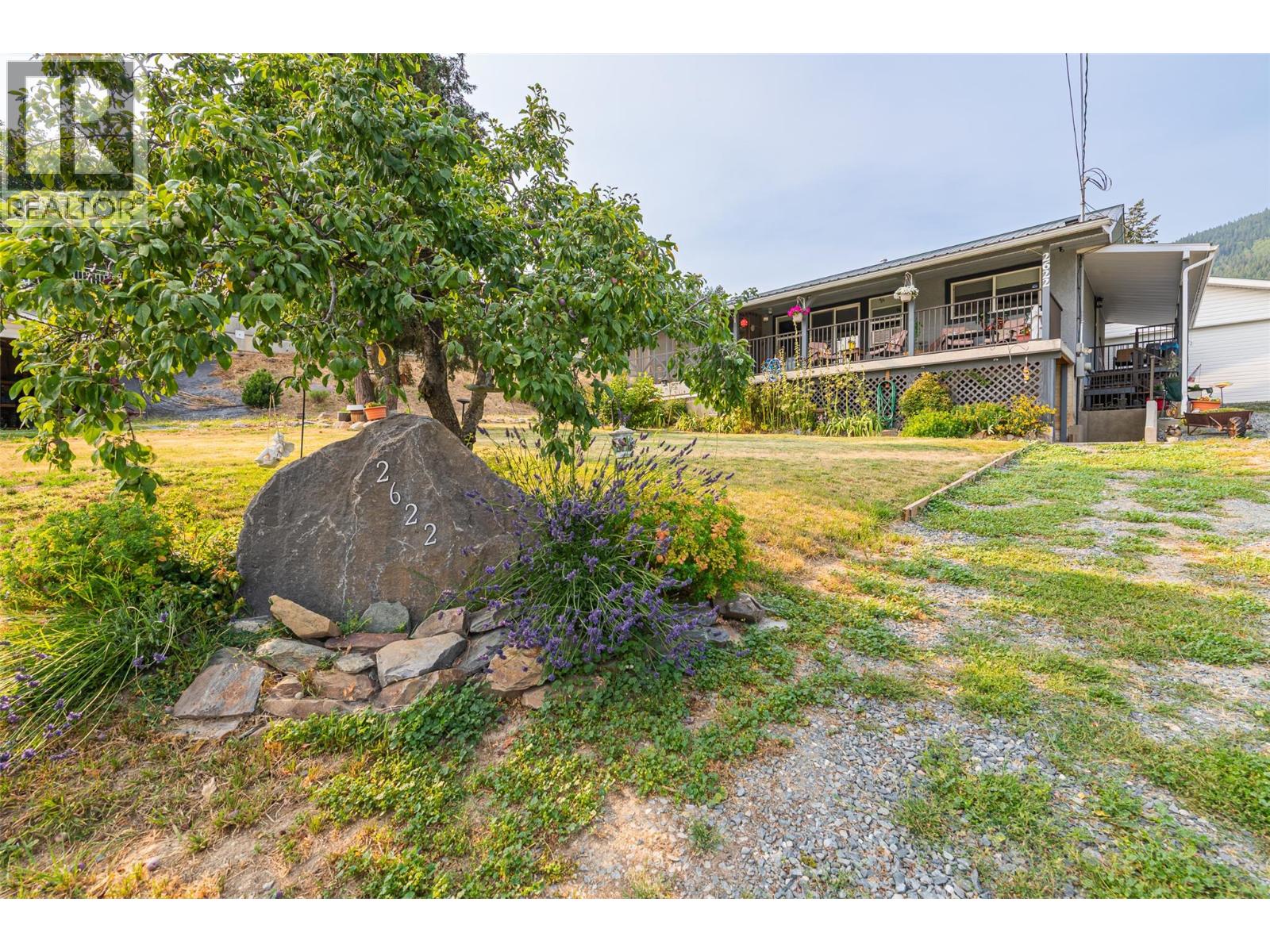 2622 3 Highway Property Photo 1