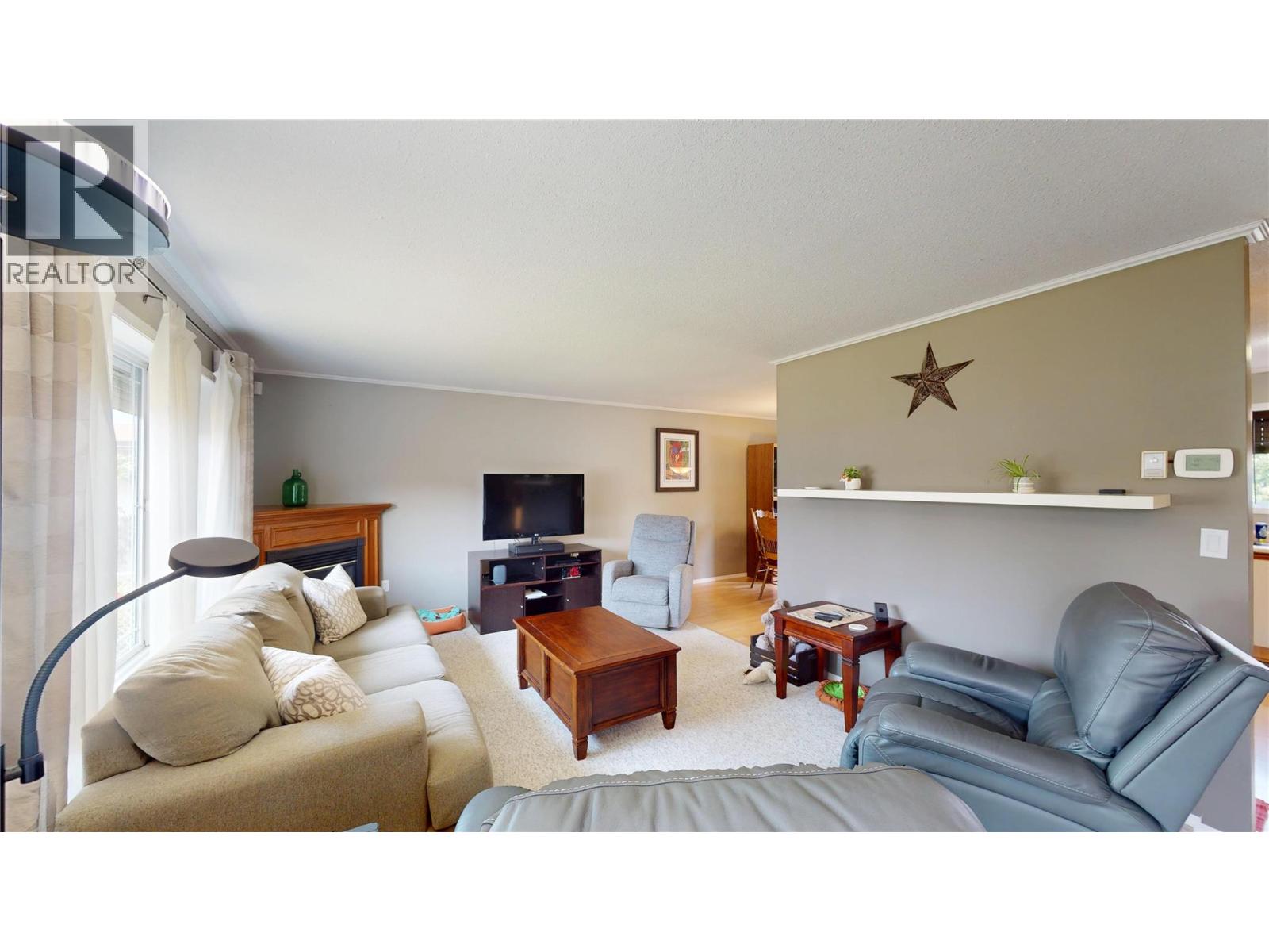 504 16th Street S Property Photo 3