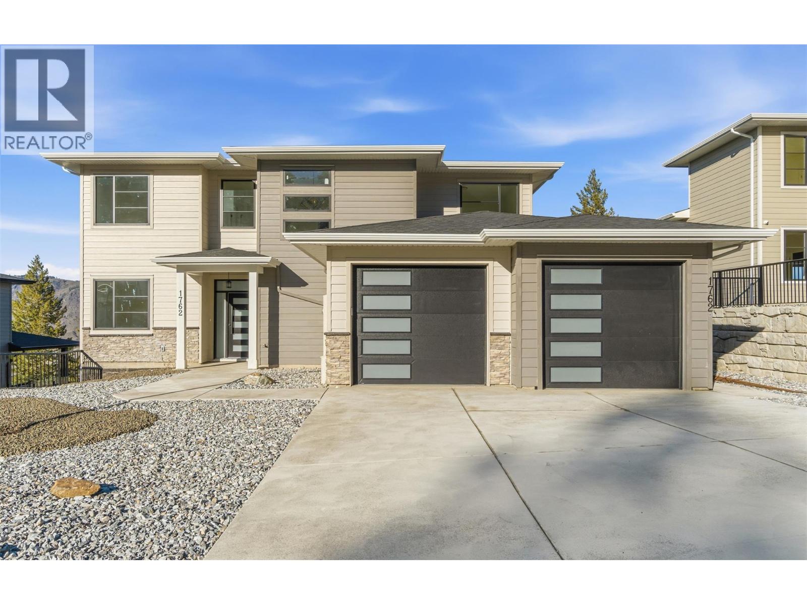 1762 Balsam Place Property Photo 1
