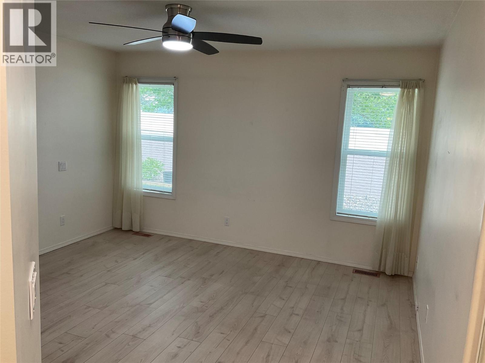 615 Glenmeadows Road Unit# 77 Property Photo 15