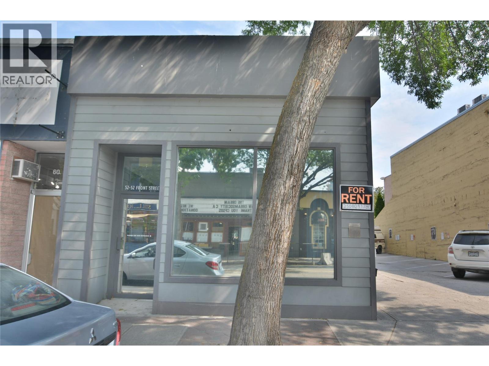 52 Front Street Property Photo 13