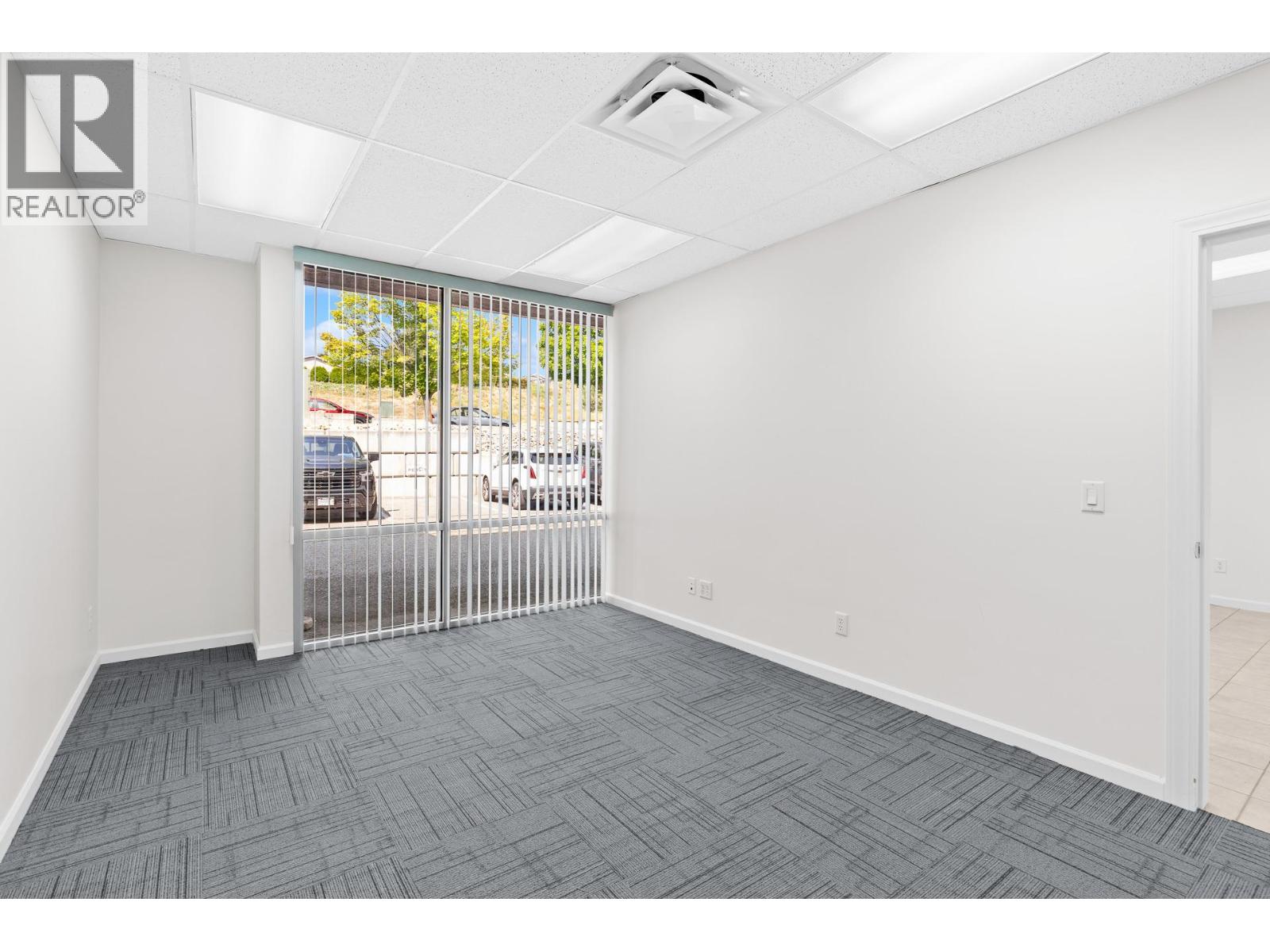 215 Neave Road Unit# 4a Property Photo 8