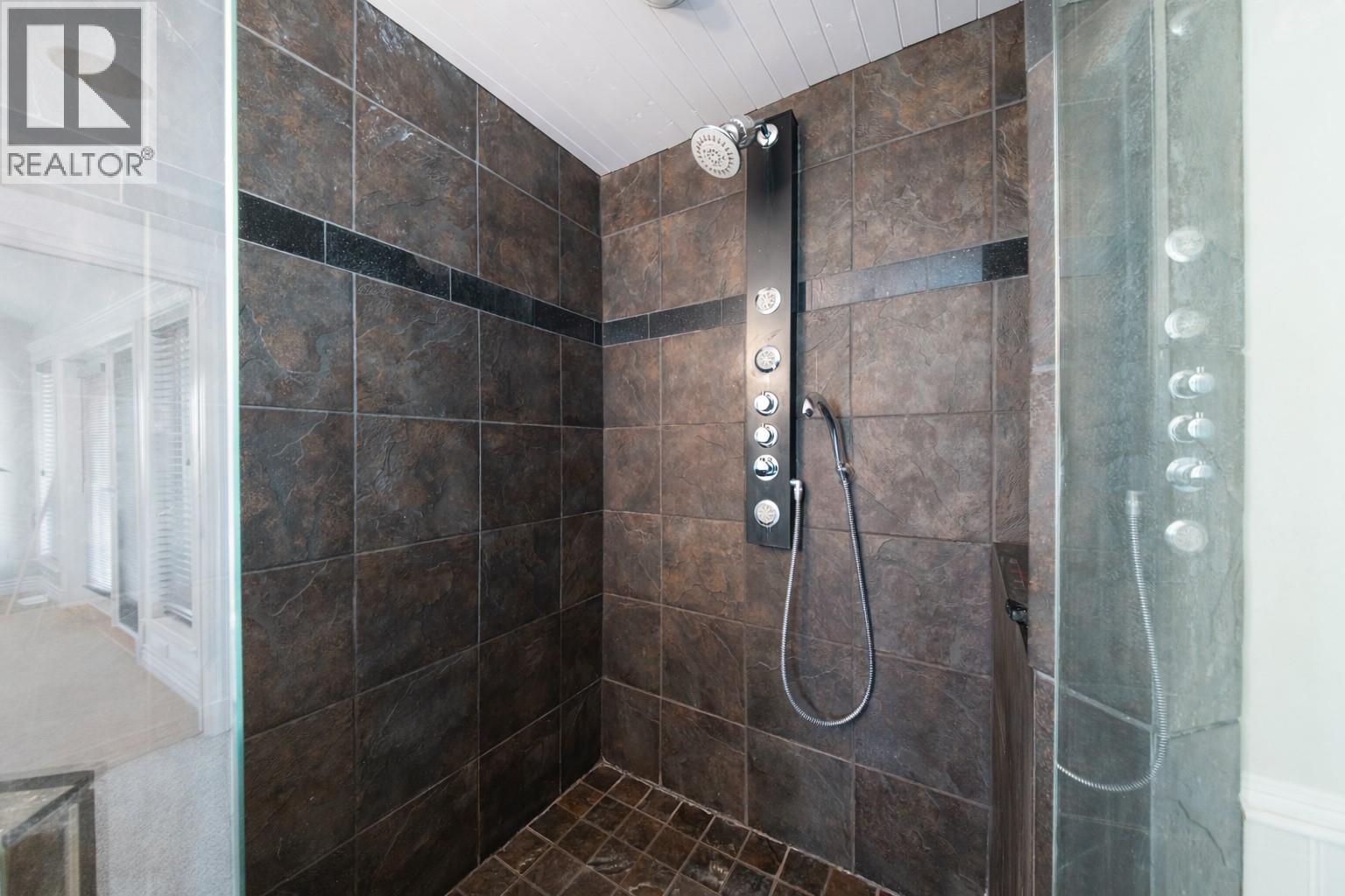 2615 Harvard Road Property Photo 33