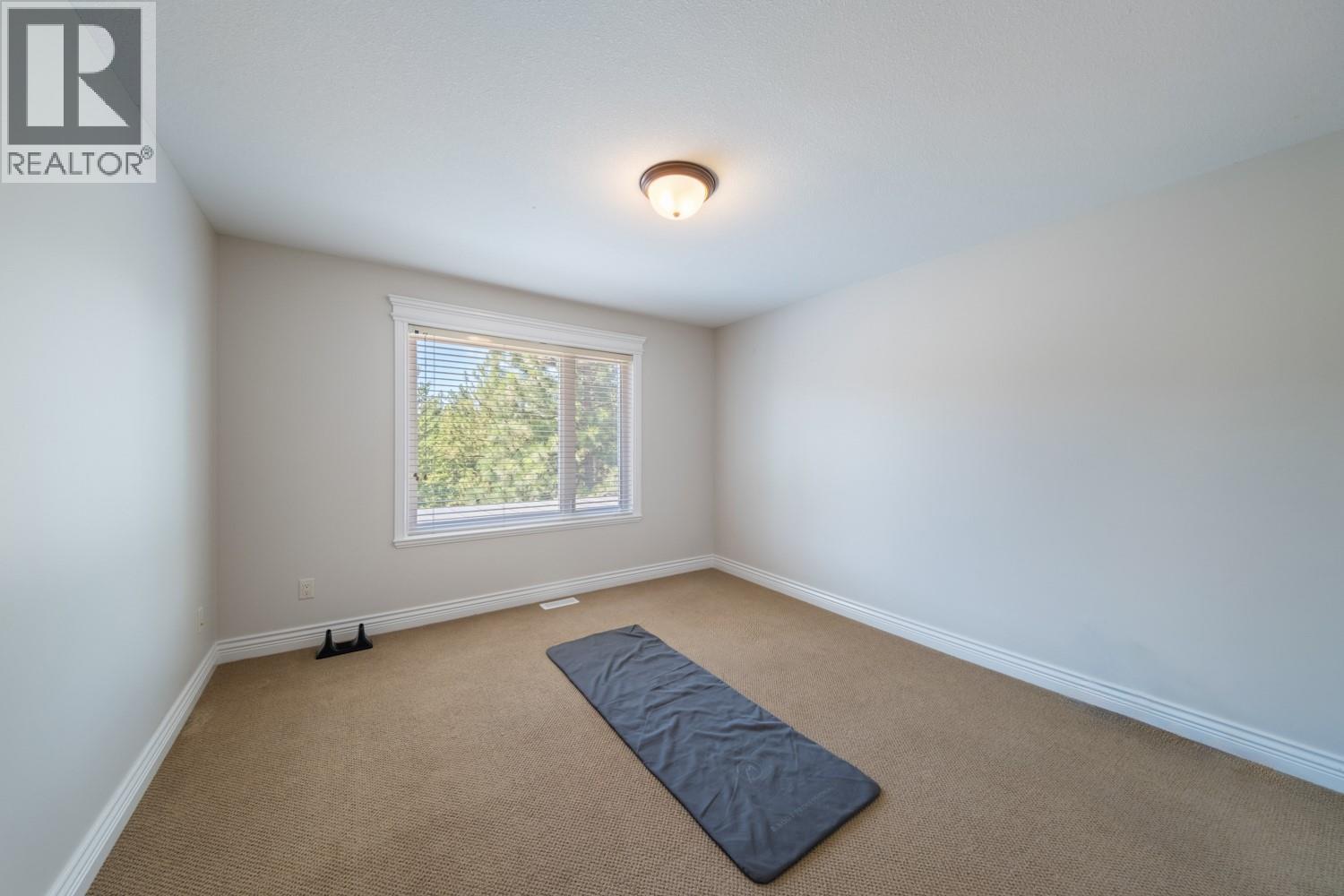 2615 Harvard Road Property Photo 41
