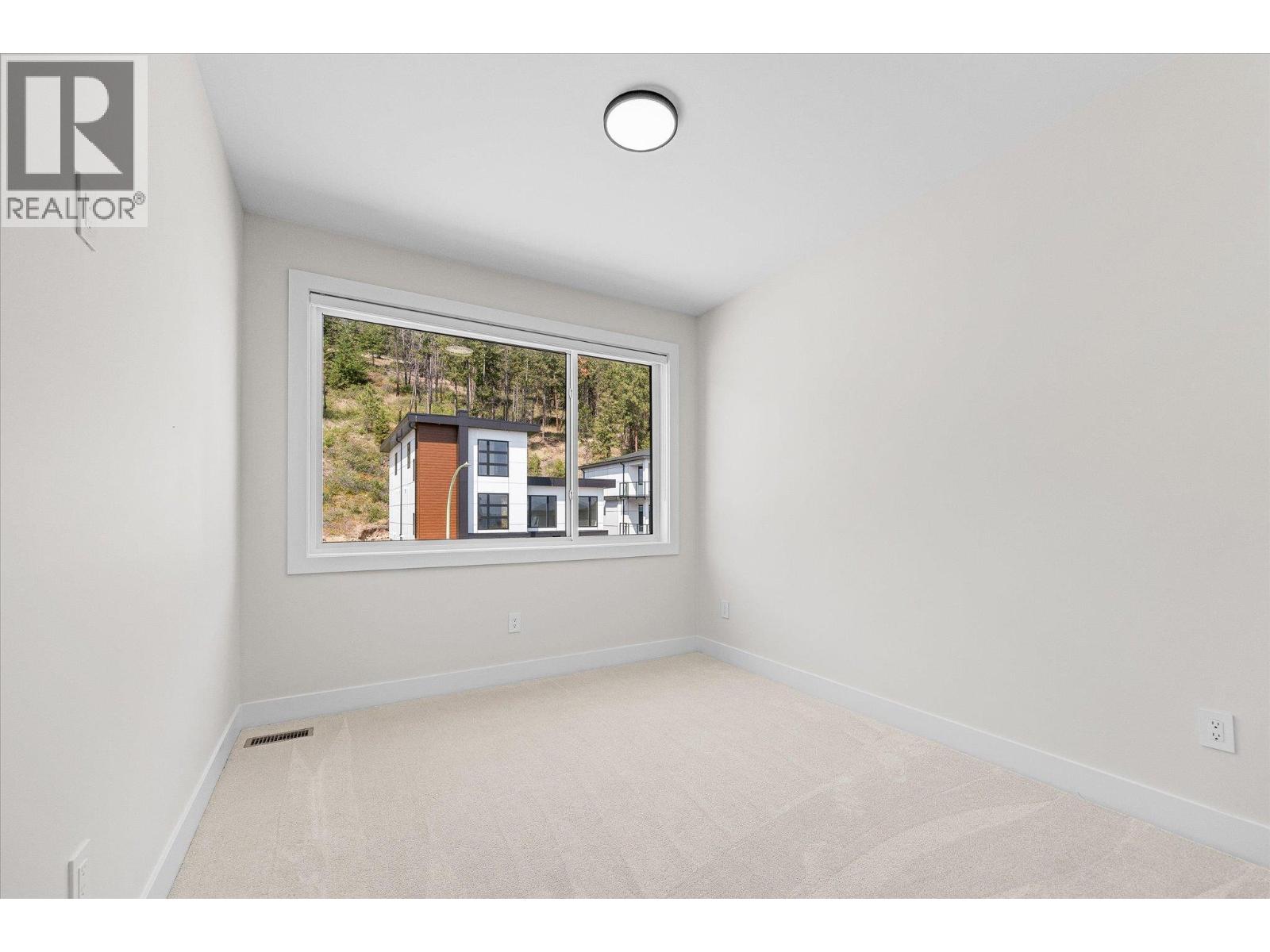 3741 Astoria Drive Property Photo 25