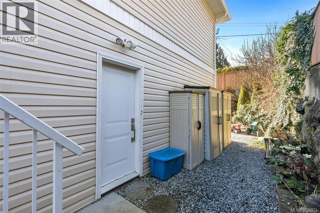1 2740 Stautw Rd Property Photo 37