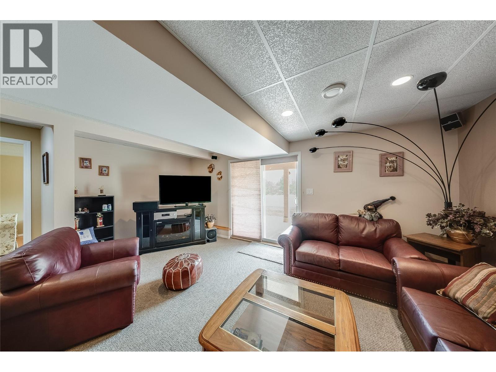 7400 Crema Drive Property Photo 28