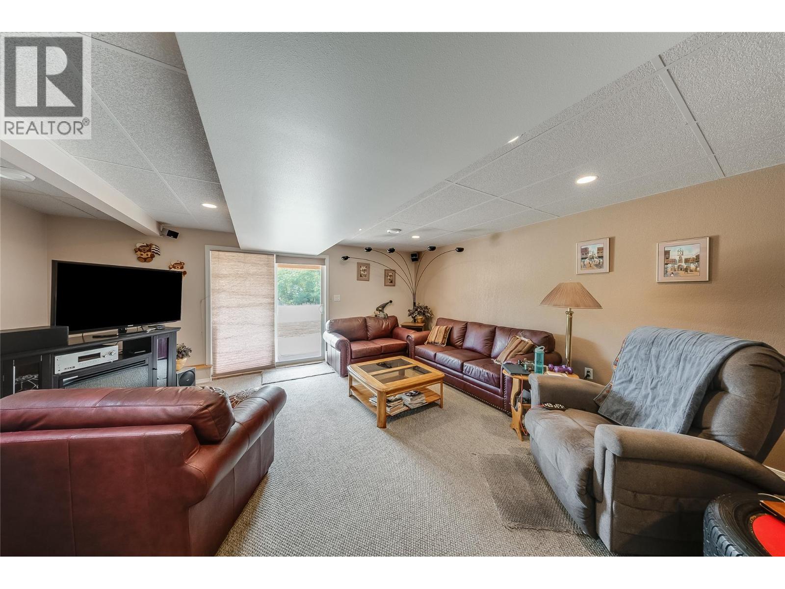 7400 Crema Drive Property Photo 29