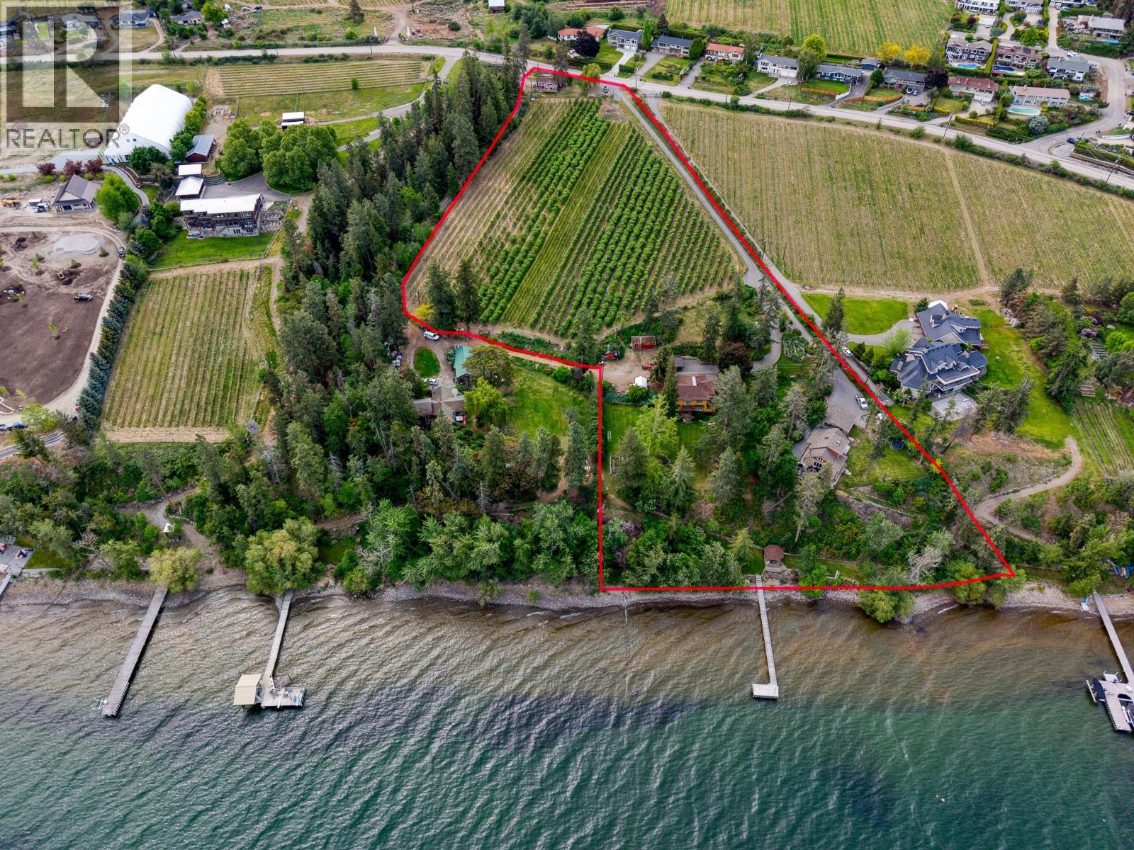4852-4858 Lakeshore Road Property Photo 1