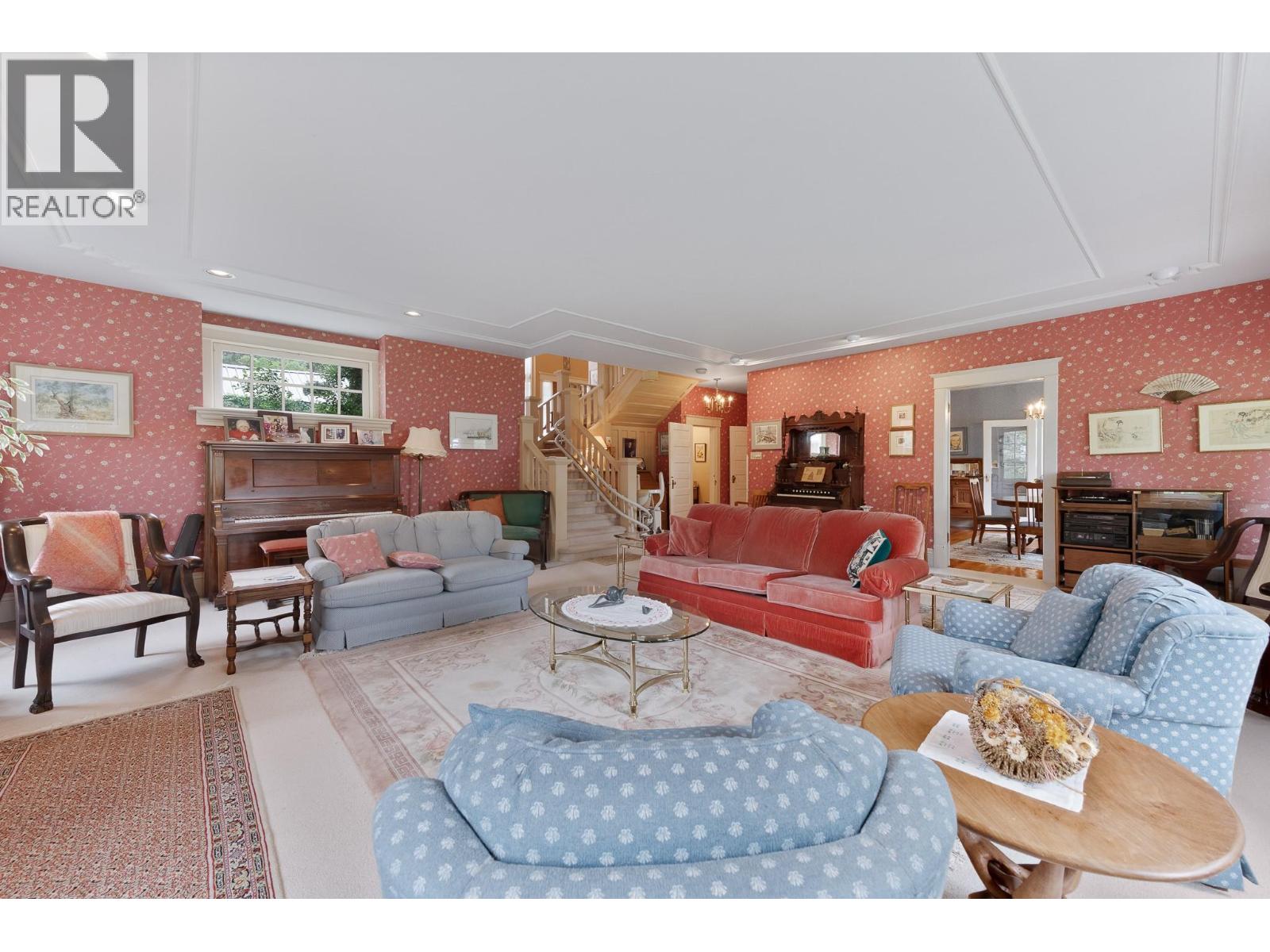 4852-4858 Lakeshore Road Property Photo 12