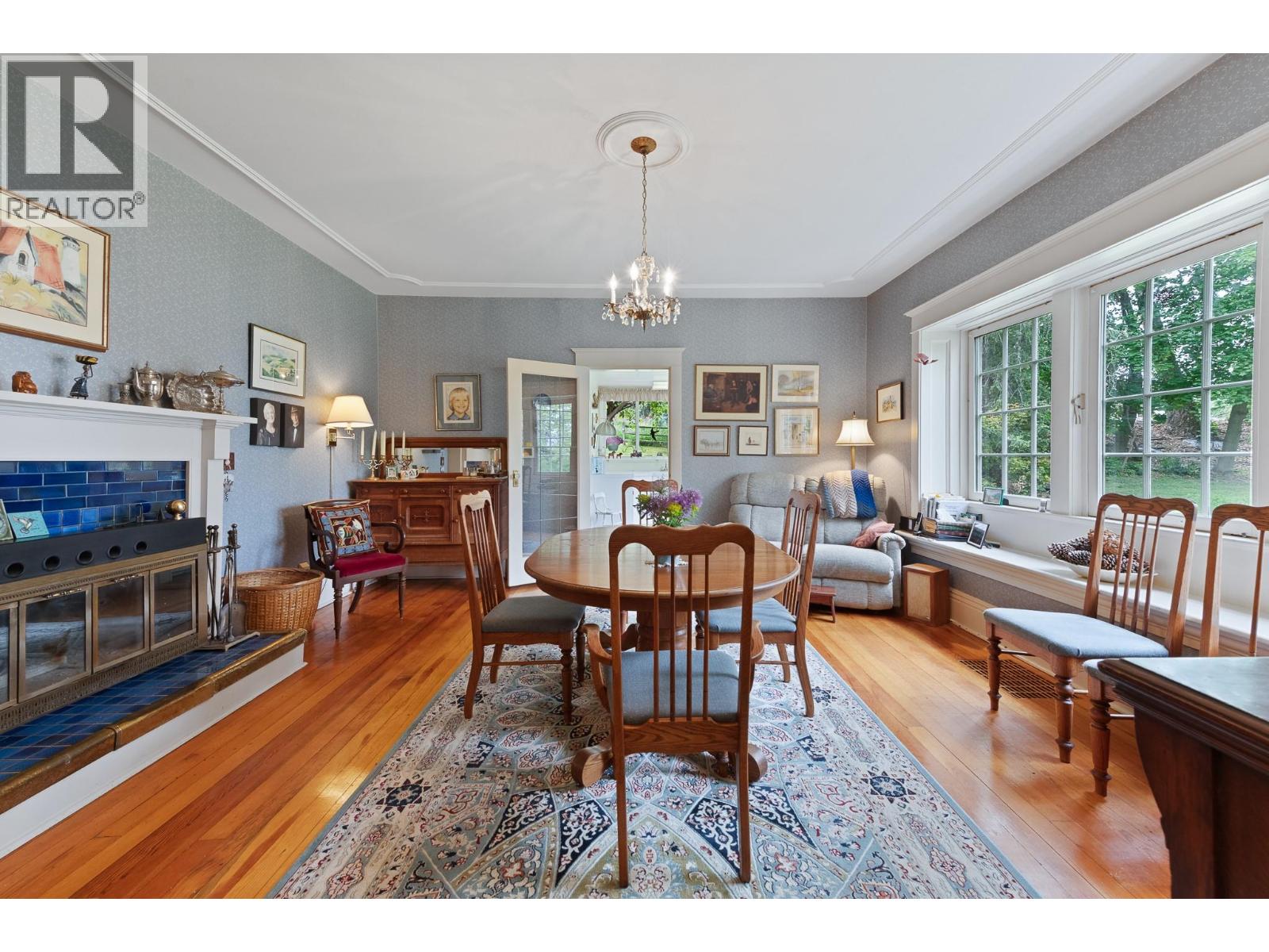 4852-4858 Lakeshore Road Property Photo 13