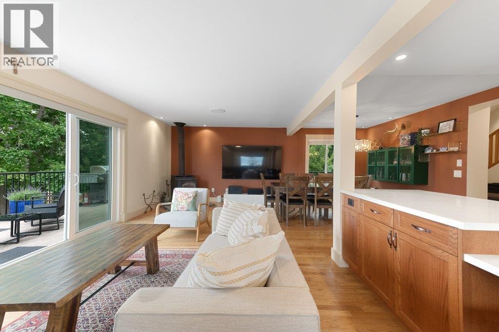 4852-4858 Lakeshore Road Property Photo 45
