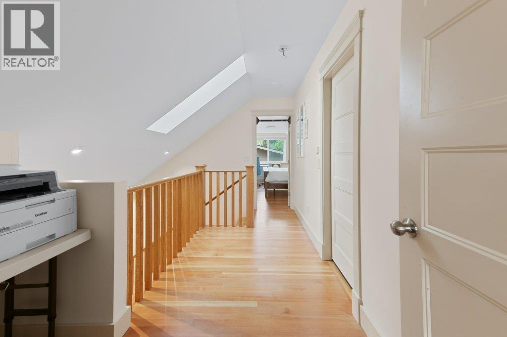 4852-4858 Lakeshore Road Property Photo 51