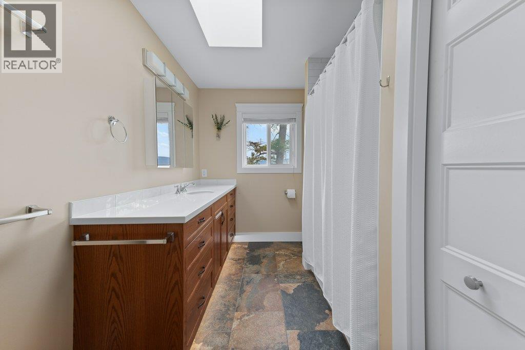 4852-4858 Lakeshore Road Property Photo 53
