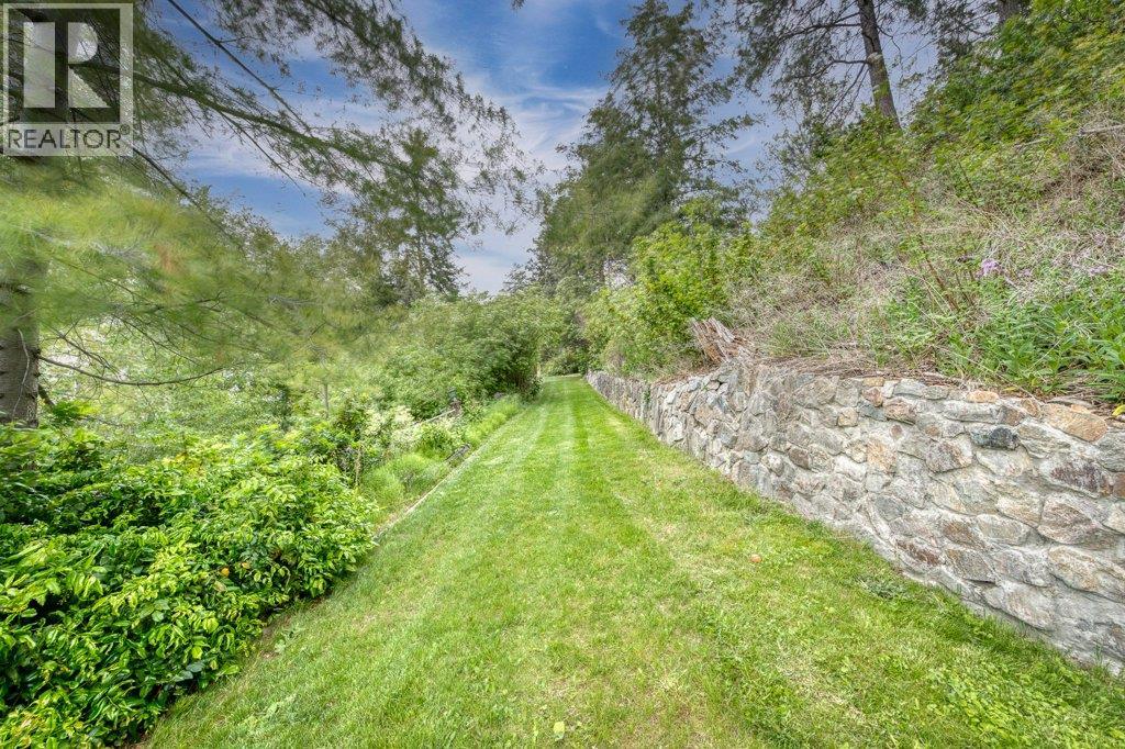 4852-4858 Lakeshore Road Property Photo 80