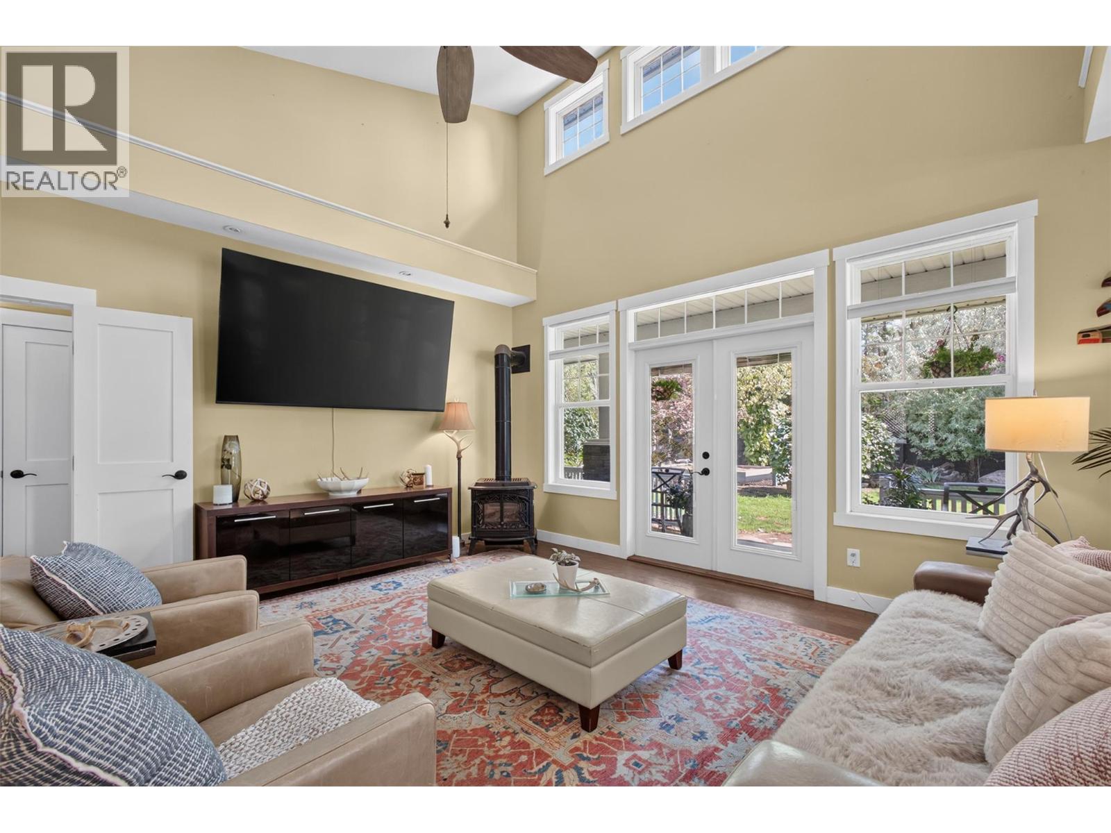 7272 Dunwaters Road Property Photo 29