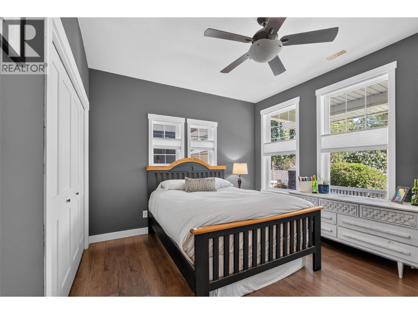 7272 Dunwaters Road Property Photo 33