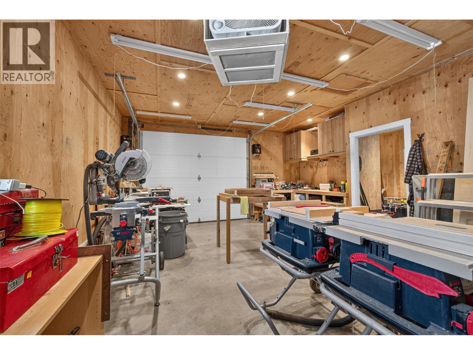 7272 Dunwaters Road Property Photo 43