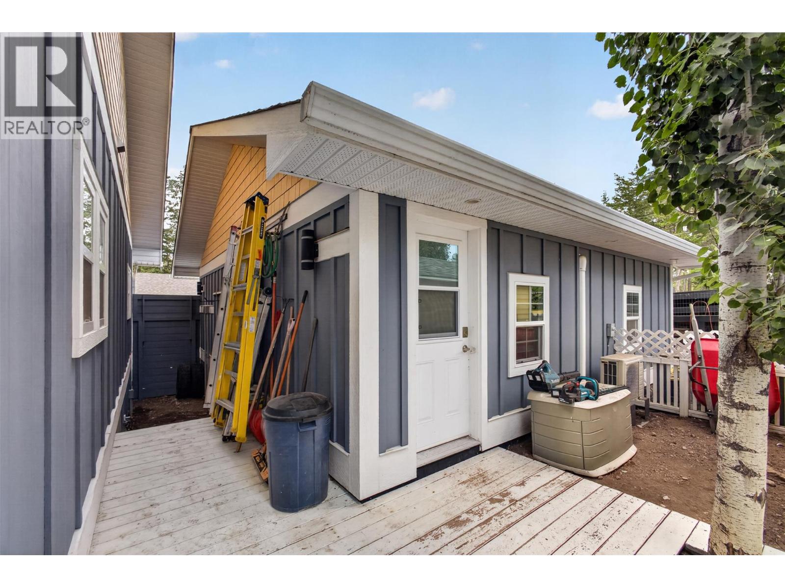 7272 Dunwaters Road Property Photo 44