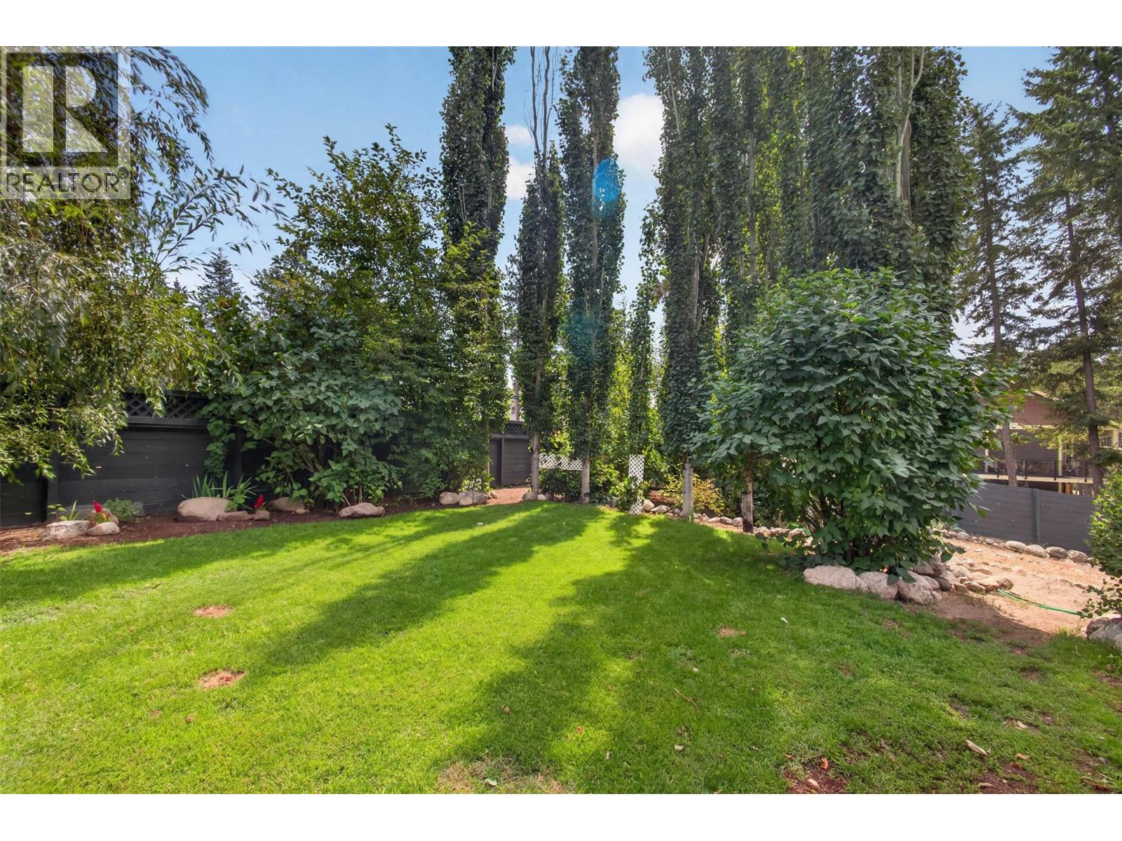 7272 Dunwaters Road Property Photo 45