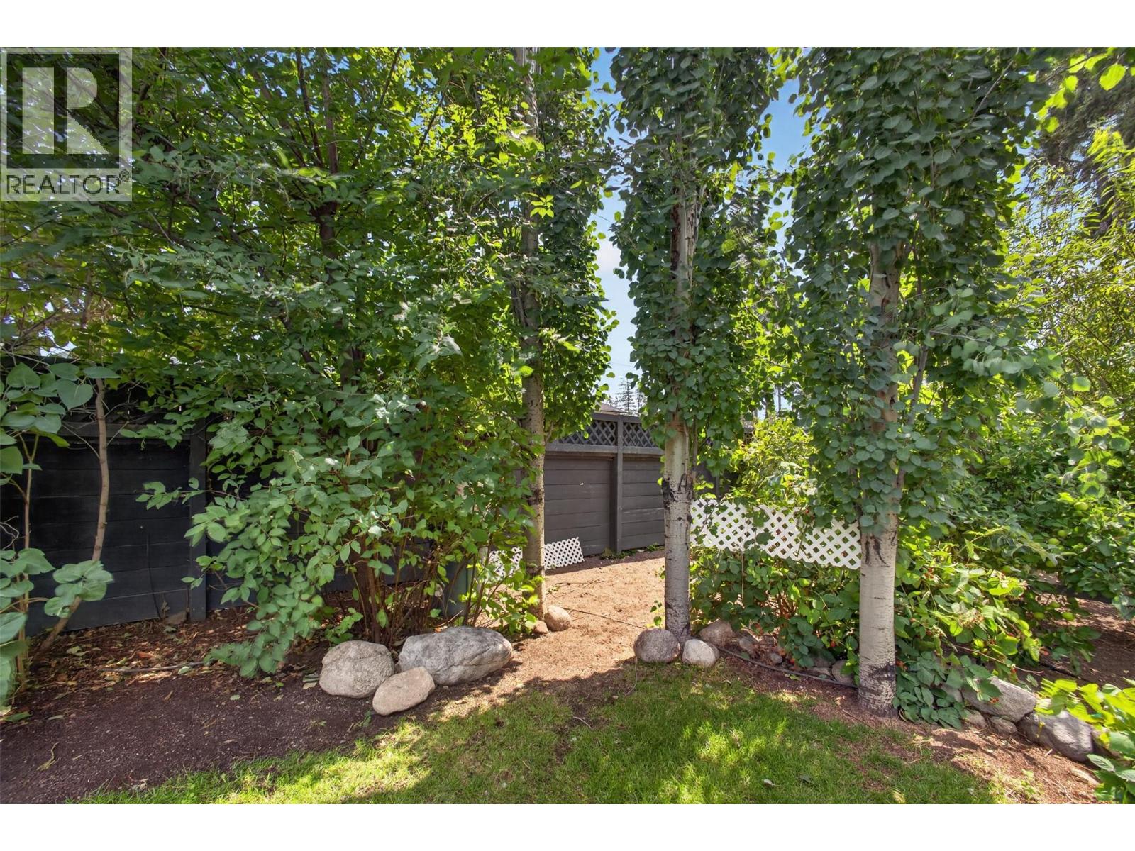 7272 Dunwaters Road Property Photo 46