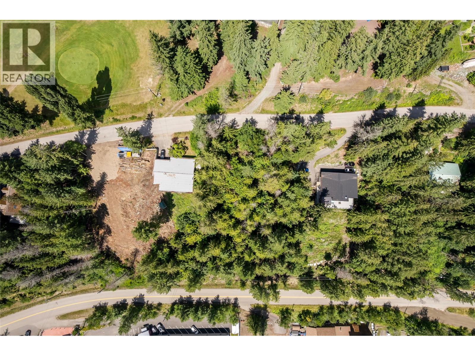 7742 Golf Course Road Property Photo 15