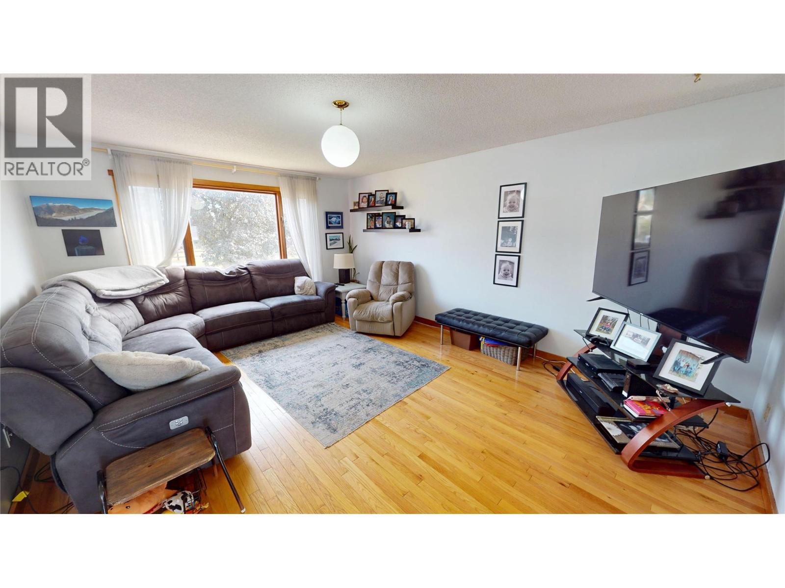 910 5th Ave Avenue Property Photo 11