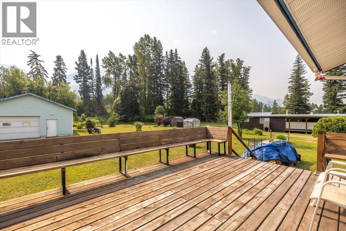 9878 Victoria Street Property Photo 24
