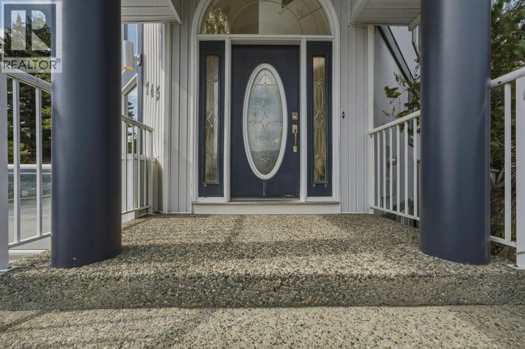743 Mt. Thor Drive Property Photo 3