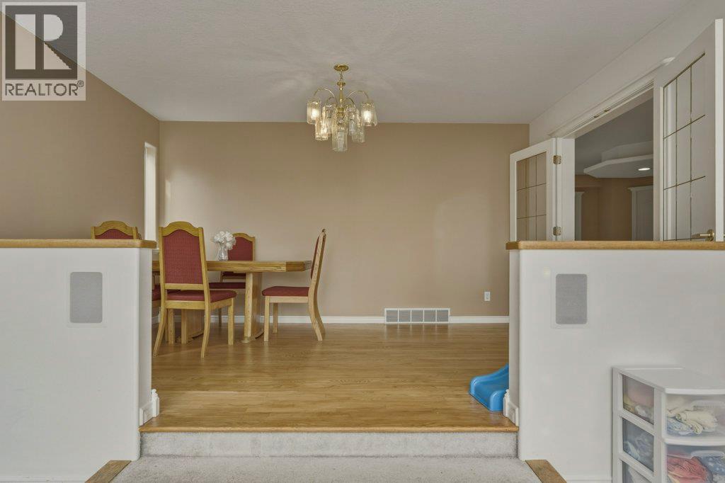 743 Mt. Thor Drive Property Photo 11