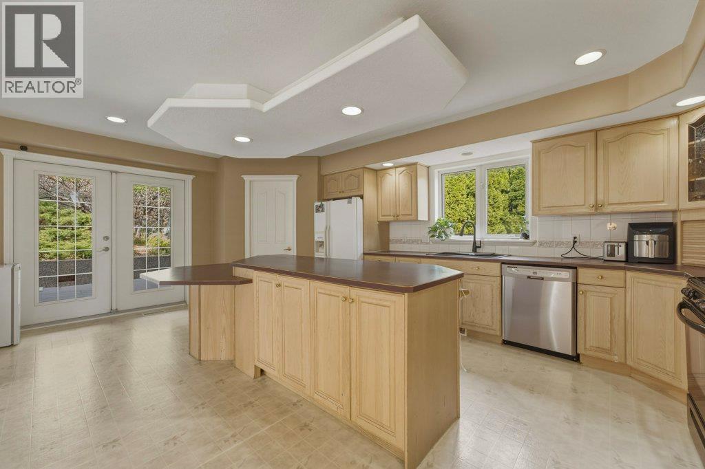 743 Mt. Thor Drive Property Photo 13