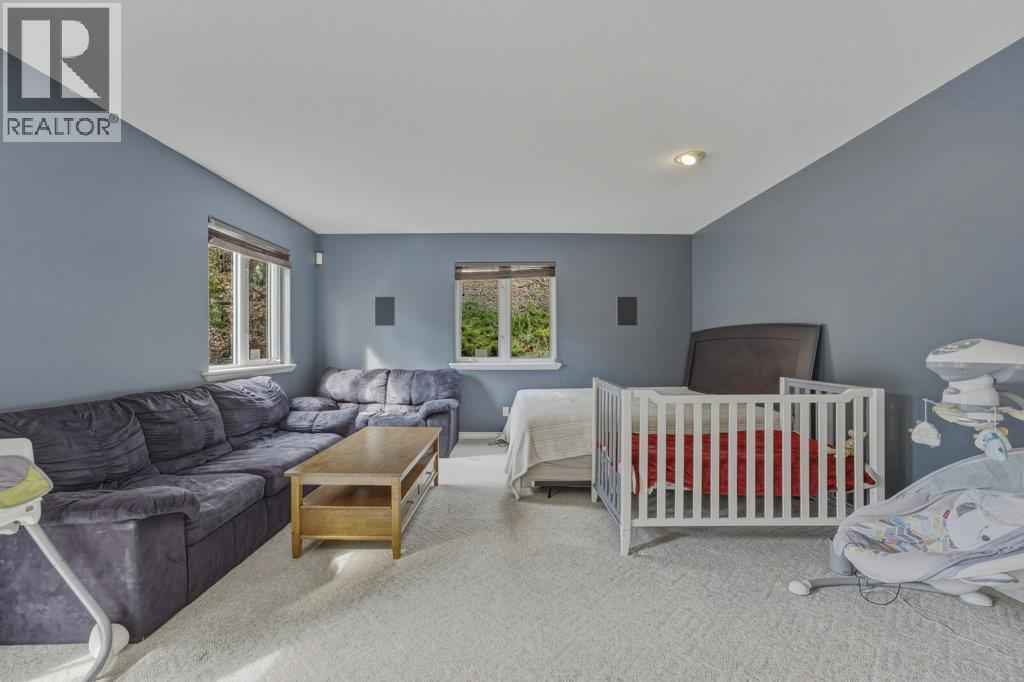 743 Mt. Thor Drive Property Photo 18