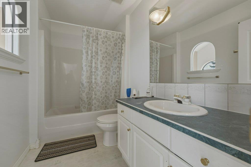 743 Mt. Thor Drive Property Photo 24