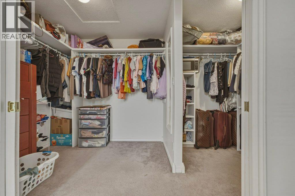 743 Mt. Thor Drive Property Photo 38