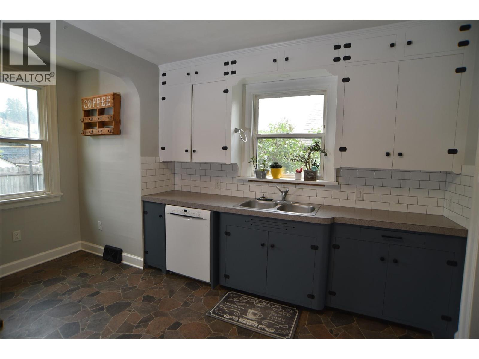 1531 Fourth Avenue Property Photo 17