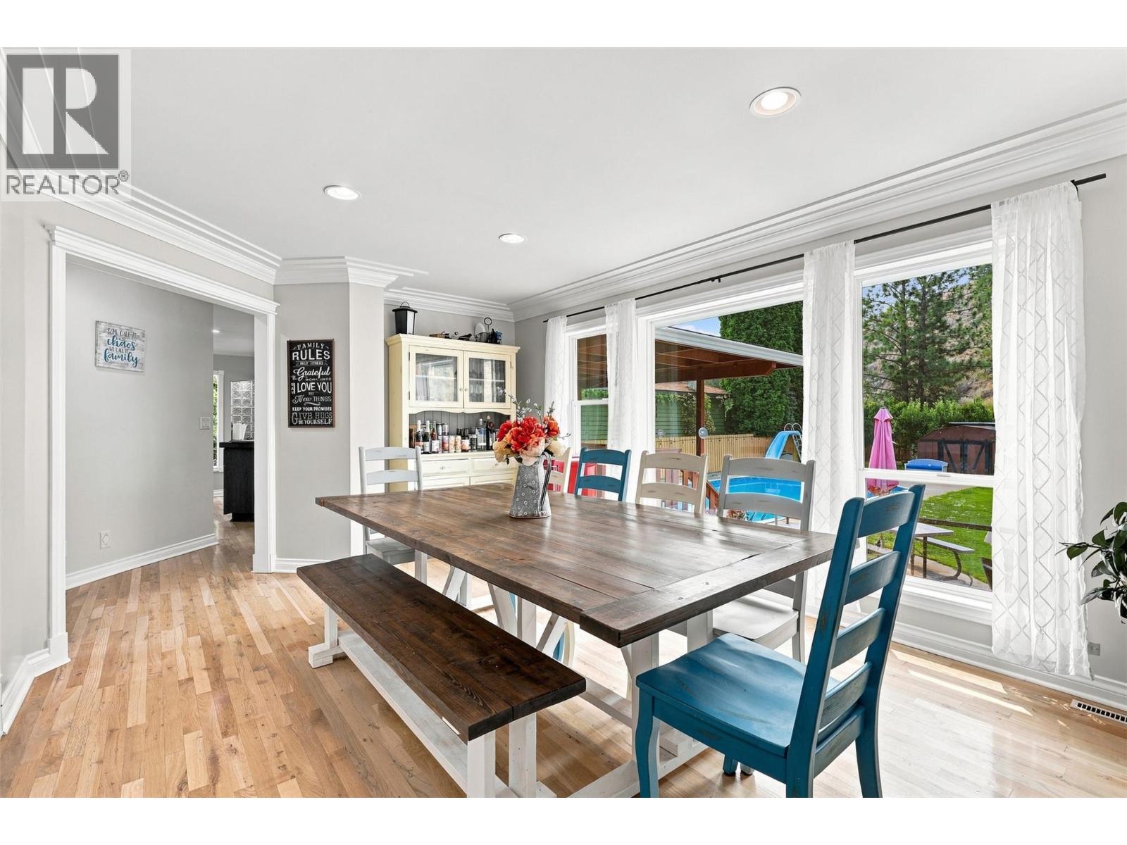 897 Wawn Road Property Photo 12