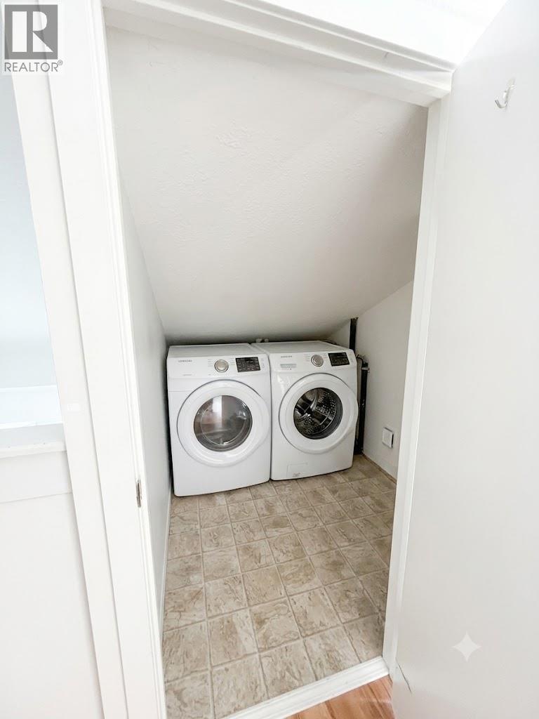 3155 Gordon Drive Unit# 304 Property Photo 7